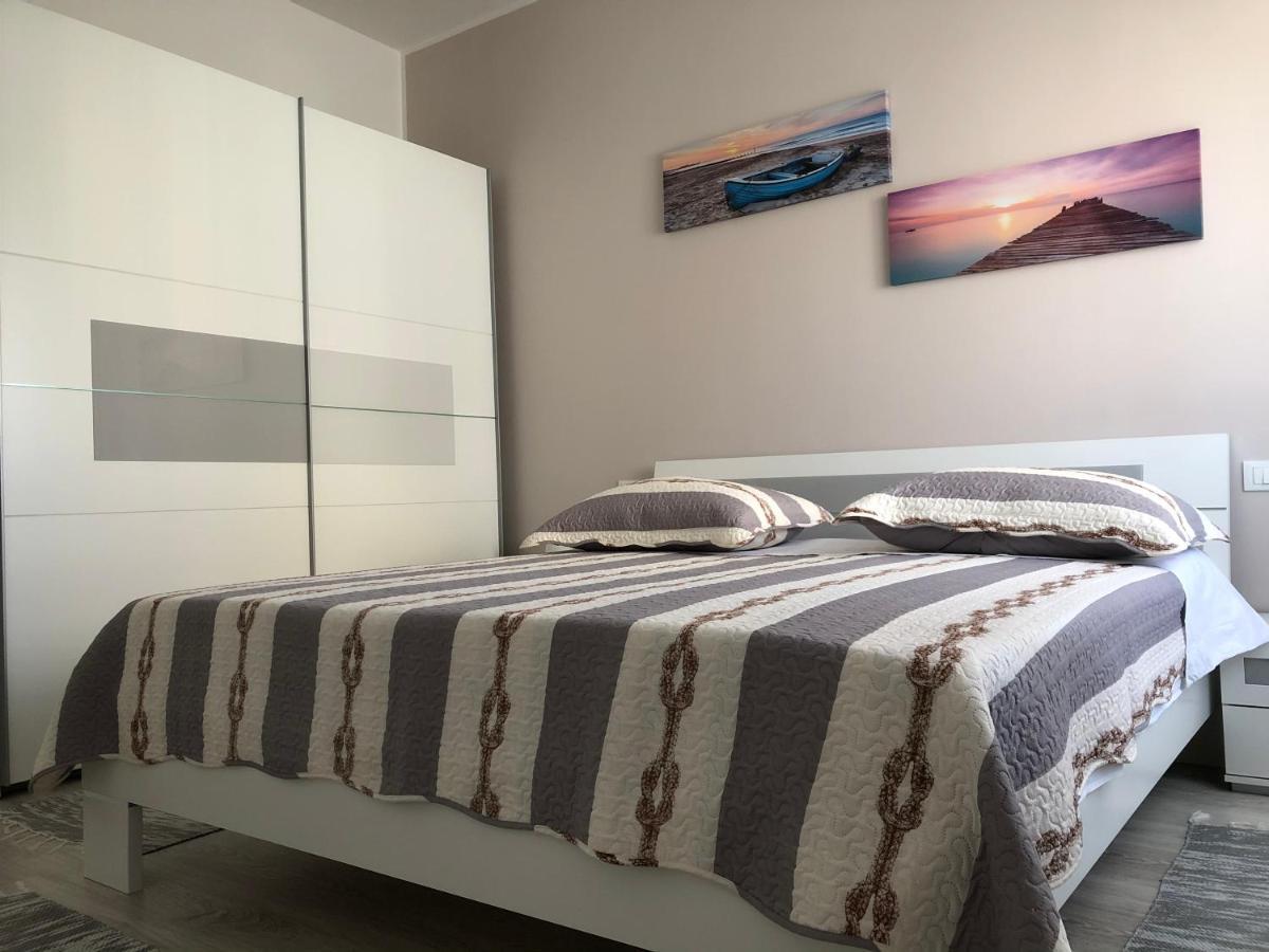 Apartment Batinica Šibenik Exteriör bild