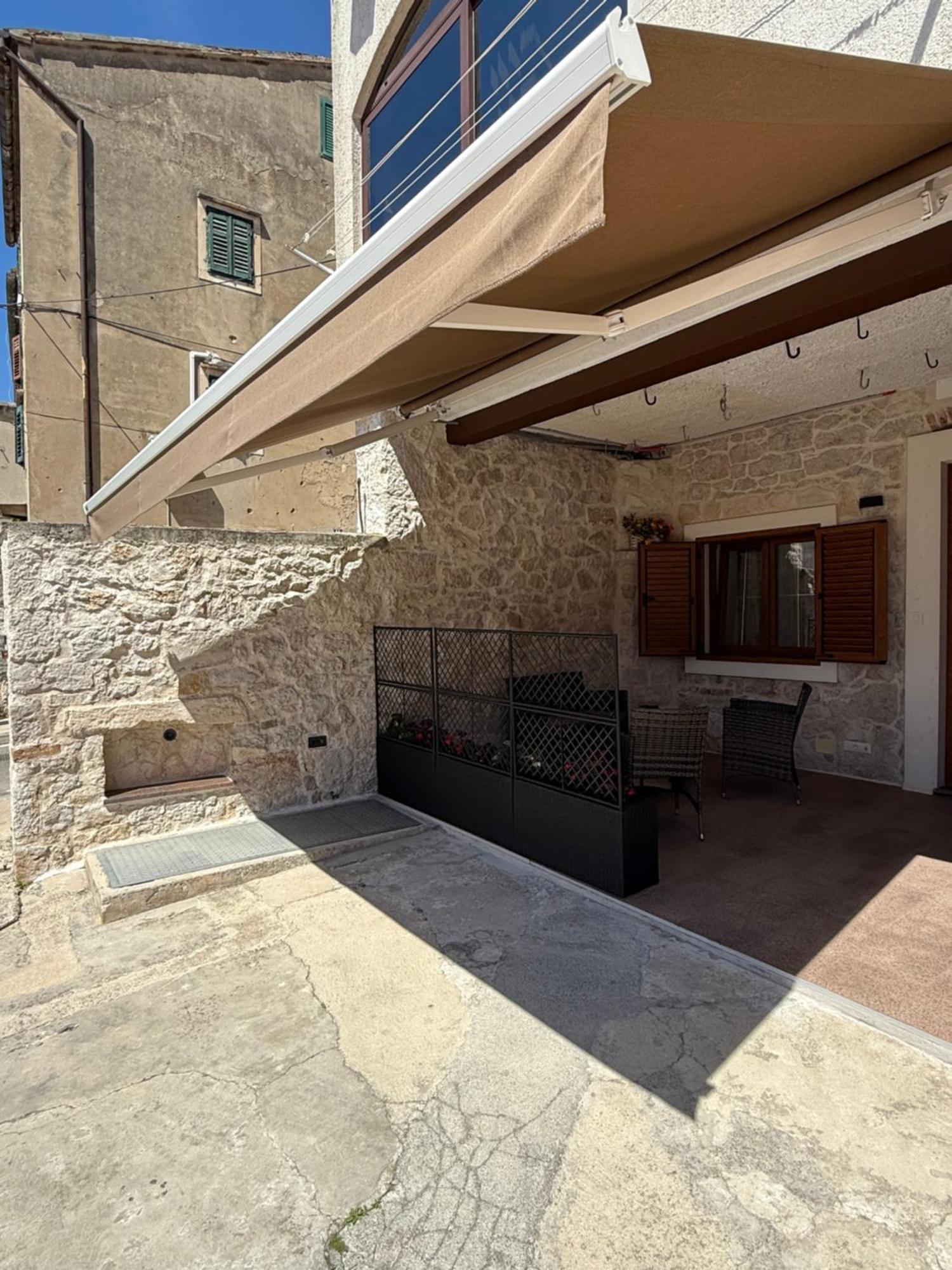 Apartment Batinica Šibenik Exteriör bild