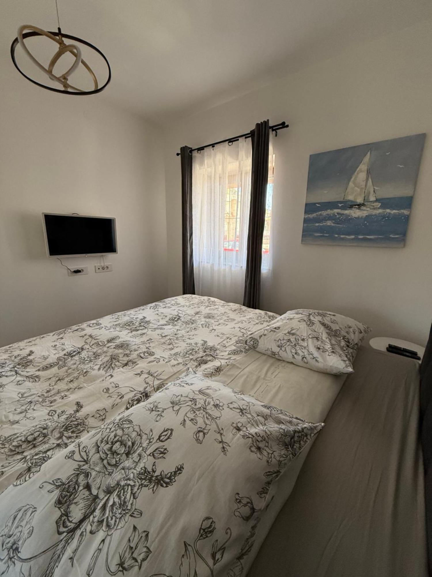 Apartment Batinica Šibenik Exteriör bild