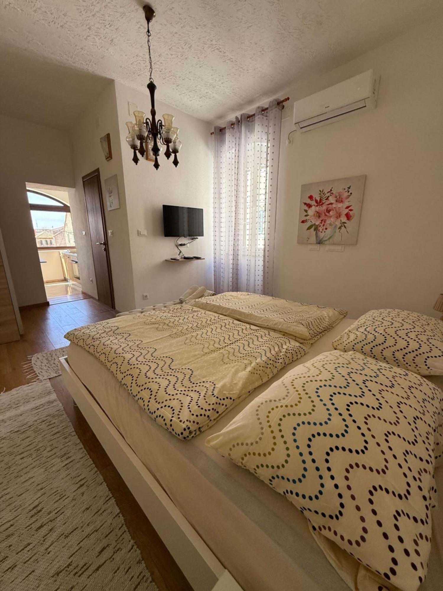 Apartment Batinica Šibenik Exteriör bild